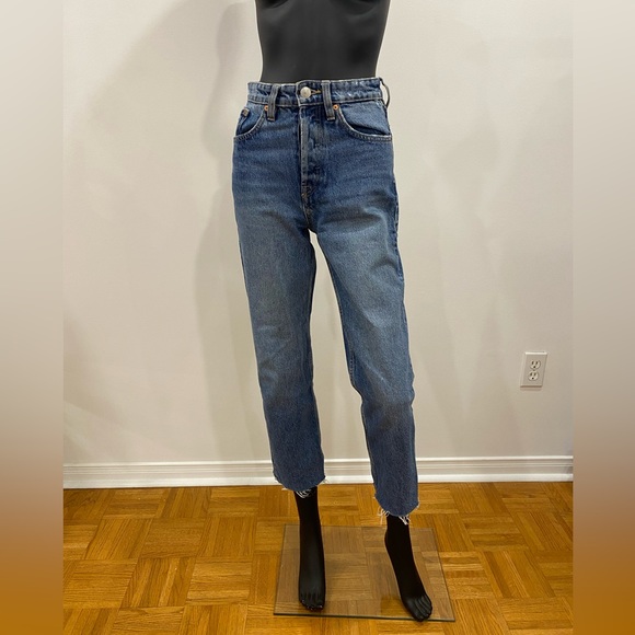 Zara 100% cotton denim - Size 2USA - Triangle - Picture 1 of 2